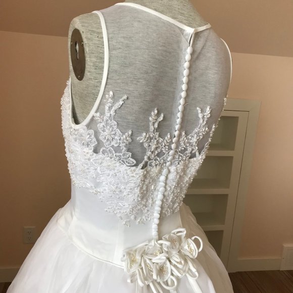 Alfred Angelo Sleeveless Mesh Satin Beaded Bodice Bridal Gown Tulle Skirt Train - Picture 10 of 11